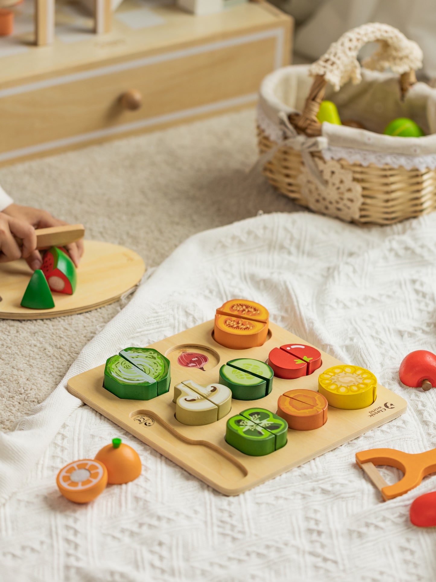 Cutting Fruit Puzzle
