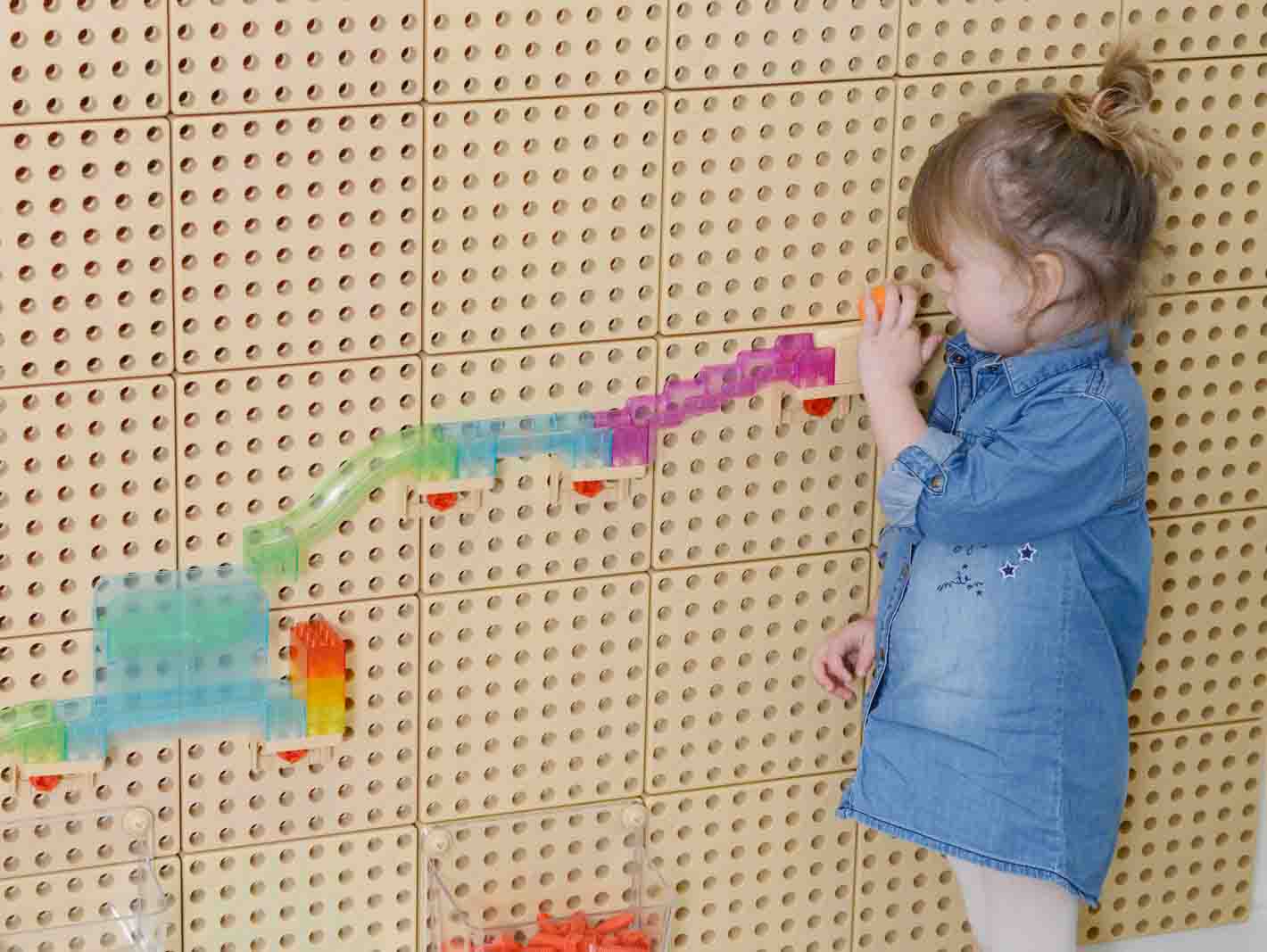 STEM WALL - KINETIC BALL TRAX 103 PIECE SET