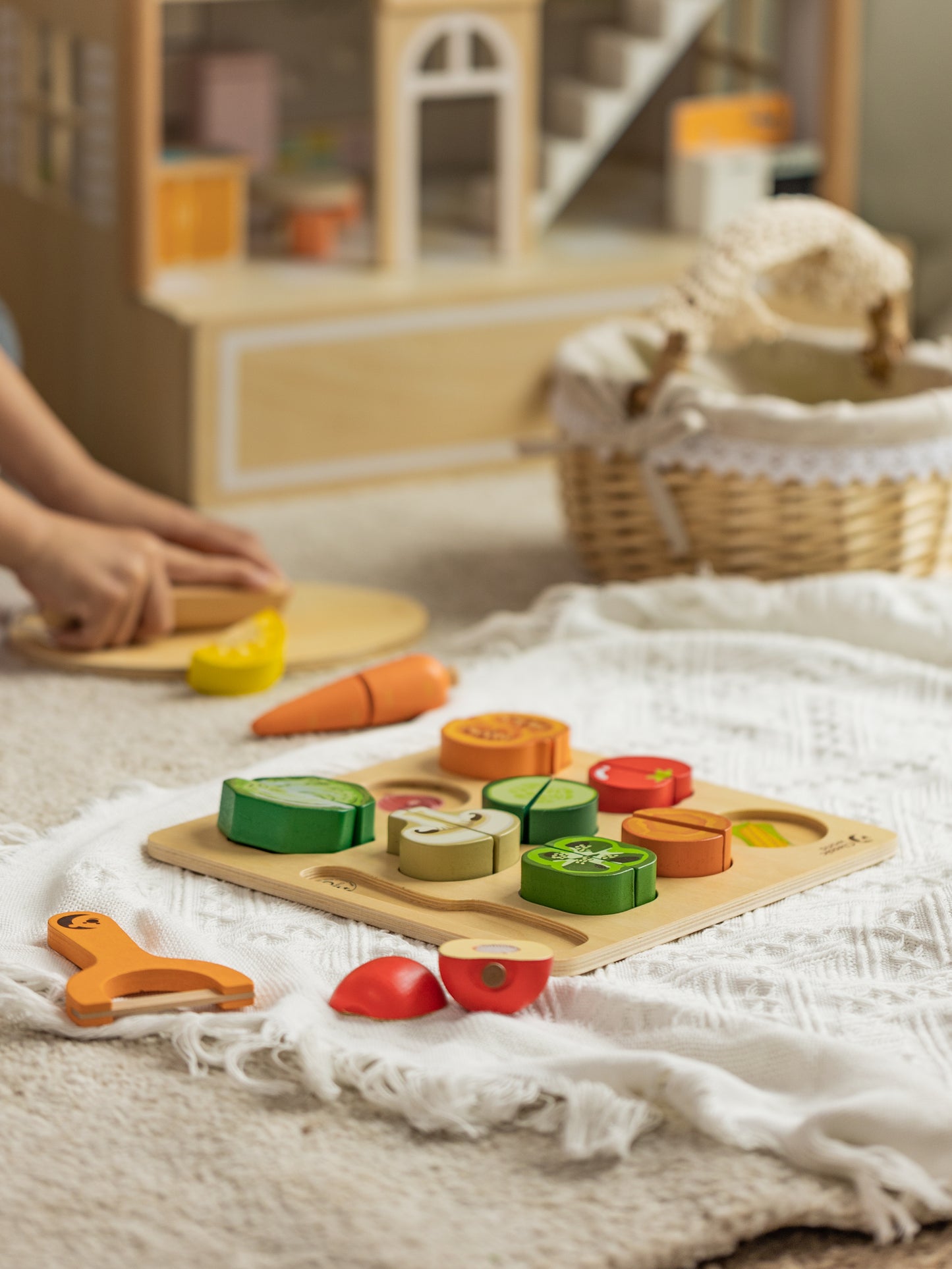 Cutting Fruit Puzzle