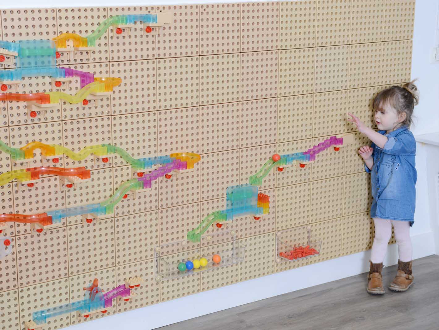 STEM WALL - KINETIC BALL TRAX 103 PIECE SET