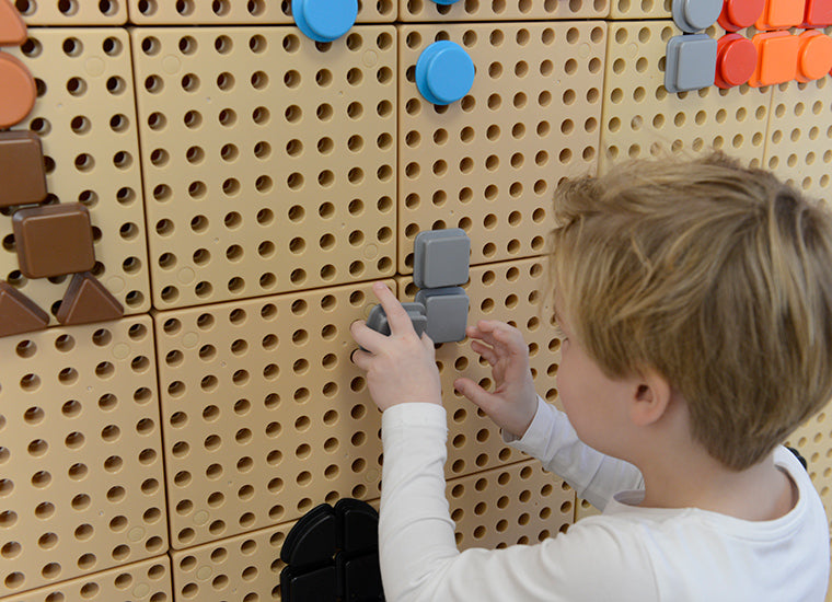 STEM WALL 32 Piece Geometric Shape Pegs (8 Colours) - Pack I