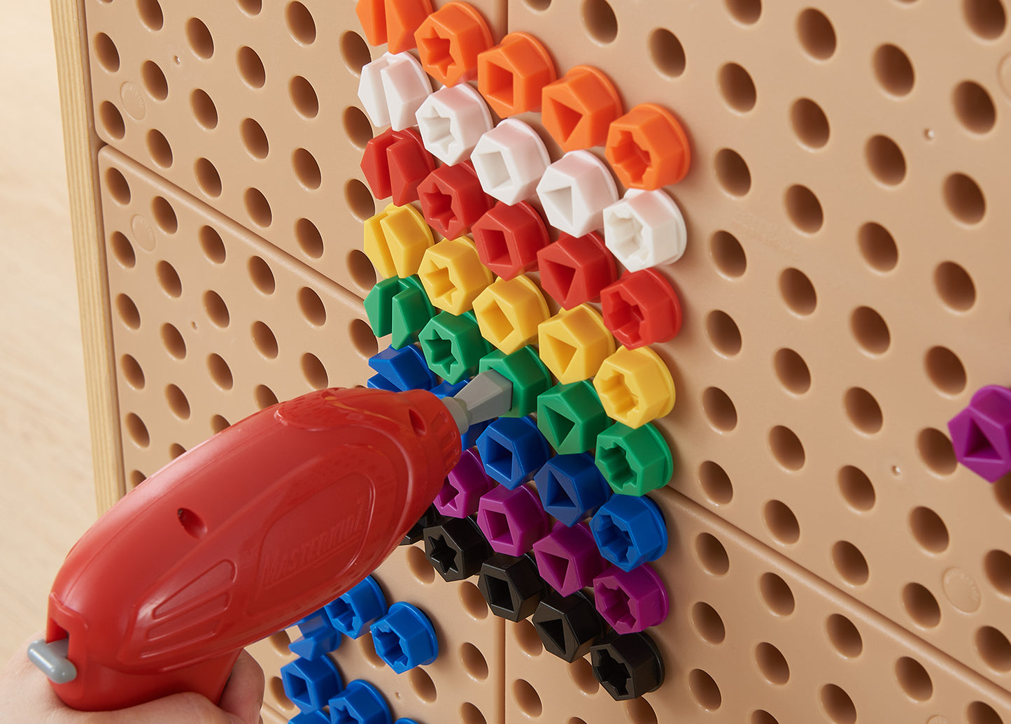 STEM WALL 32 Piece Screws (Mixed Colours) Set II