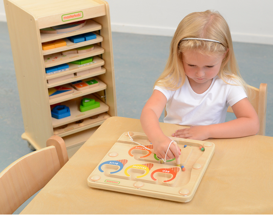 Colour Sorting Magnetic Maze